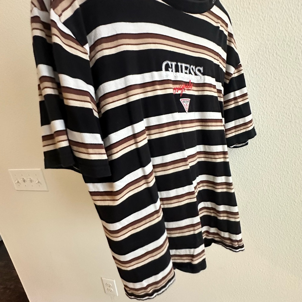 Guess T Shirt